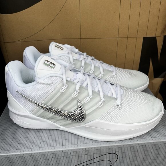 NEW Nike Sabrina 3 \'Ice Cold\' White Silver HF2881-101 Men Sz 9, Womens 10.5 main image 7